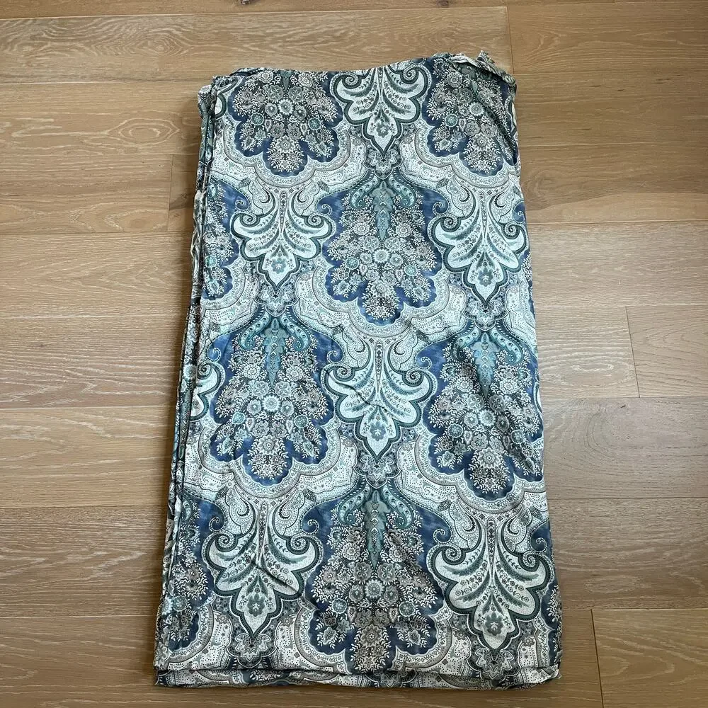 Pottery Barn Blue Cream Medallion Paisley Duvet Cover